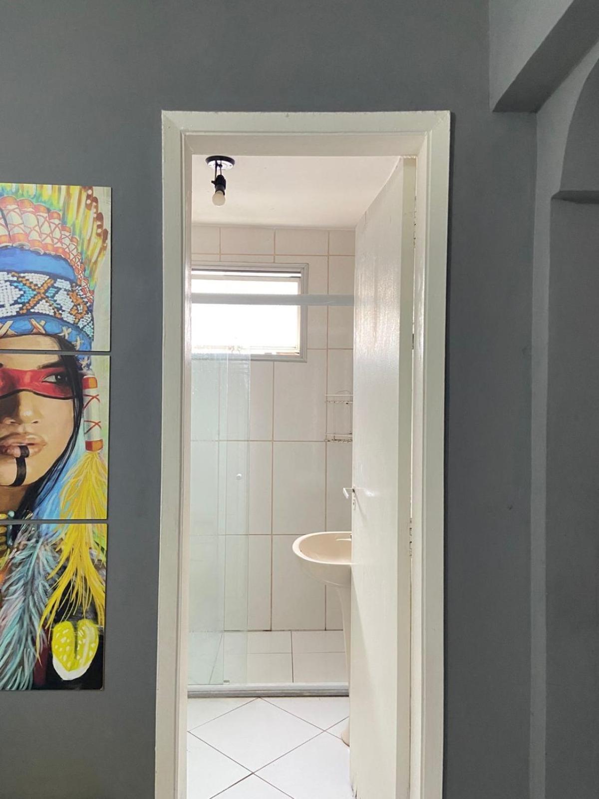 Apto Em Predio Frente A Praia, 1 Quarto, Com Garagem Coberta, Local Privilegiado Apartamento